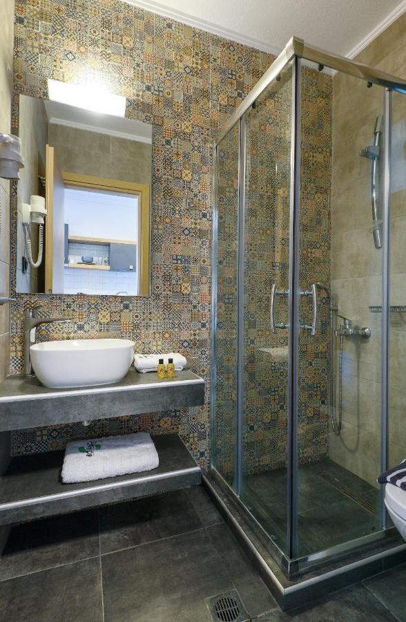 Botanica Luxury Suites Neos Marmaras Exterior photo