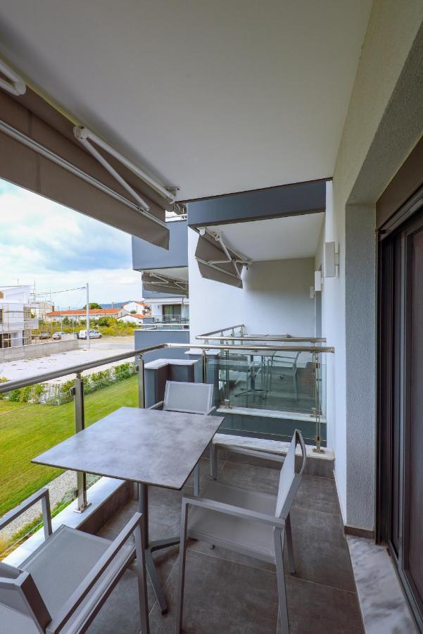 Botanica Luxury Suites Neos Marmaras Exterior photo